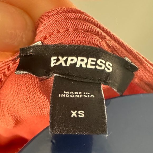 NWT Express skimming surplice v-neck rutched bodysuit - Picture 2 of 4